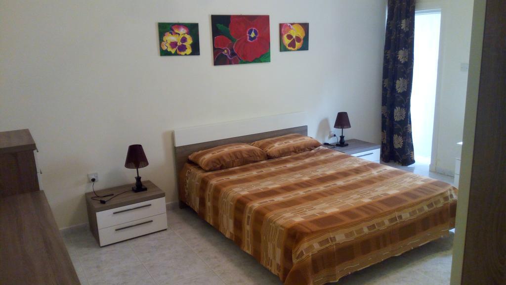 Apartament Peprina *