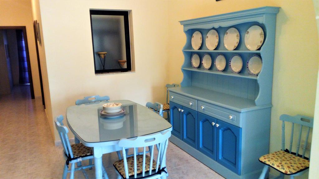 Apartament Peprina *